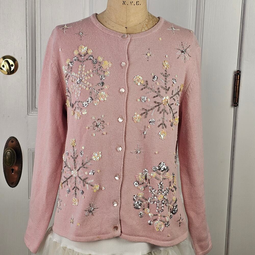 Vtg Y2Kpink beaded snowflake cardigan cottage grandma glitz Large sweater